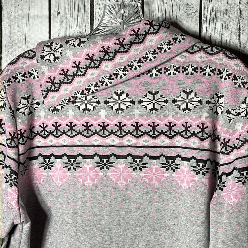 Talbots Petite Gray Snowflake Offset Neckline Swe… - image 8